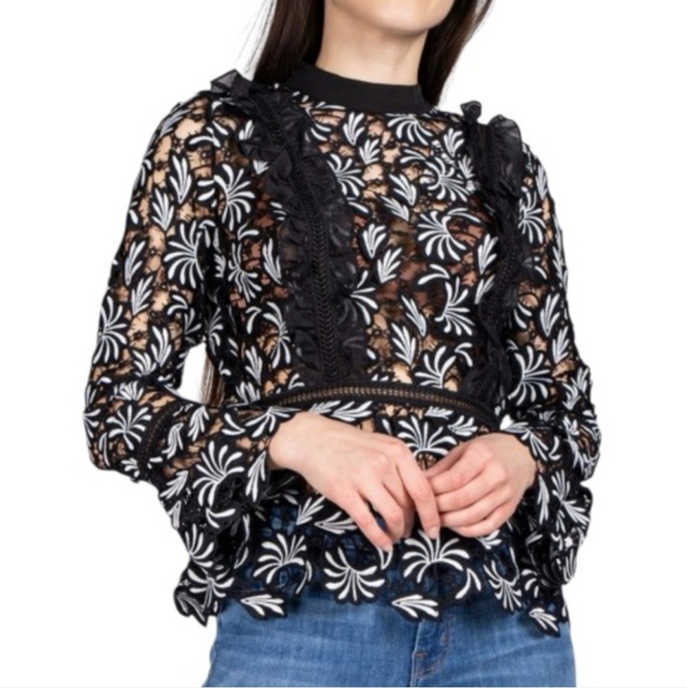 Black Floral Lace Long-Sleeve Top - Elegant Women's Blouse